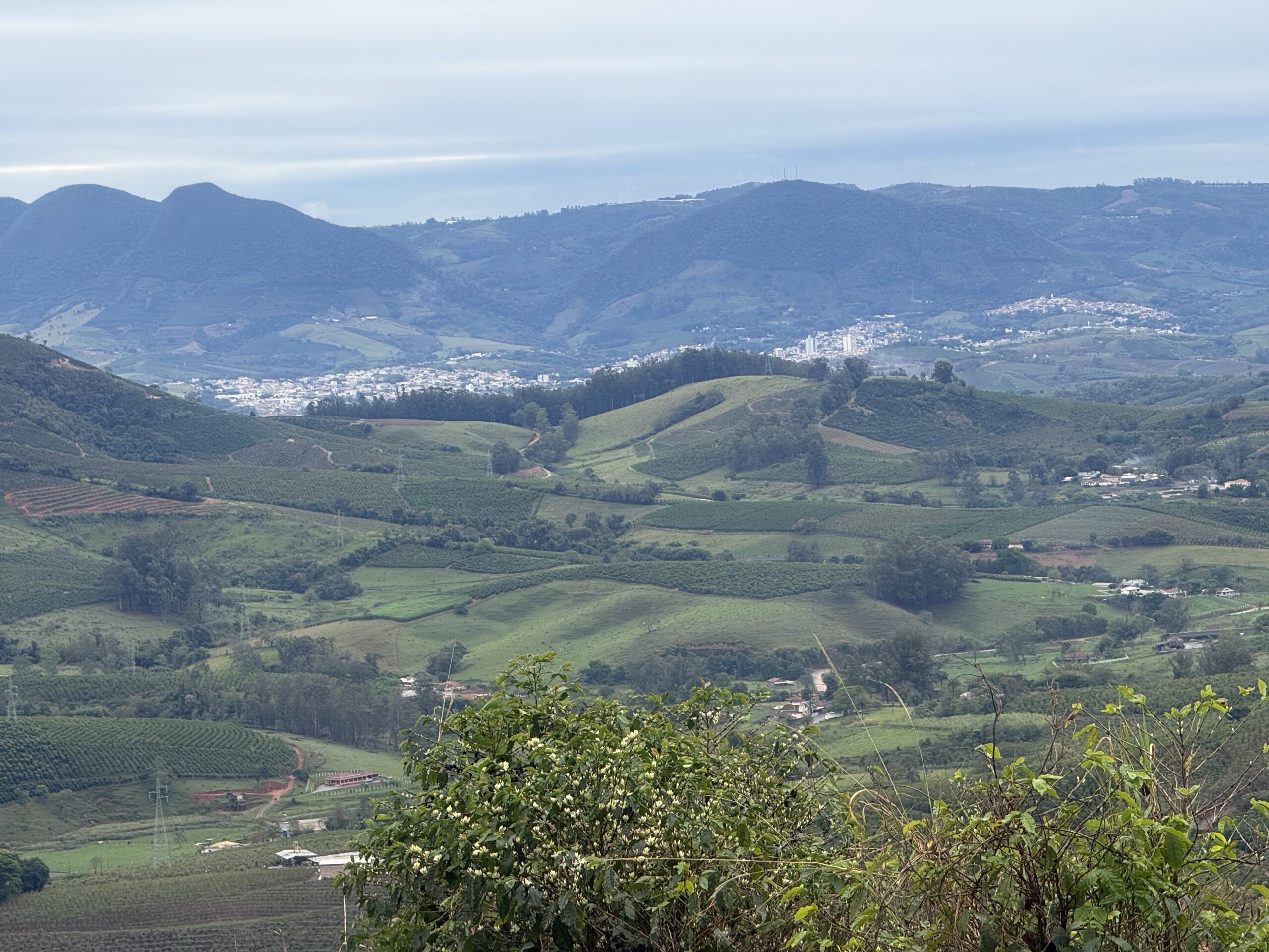 Serra do Jambeiro • Centro, ESP Serra do Jambeiro • Centro, ESP